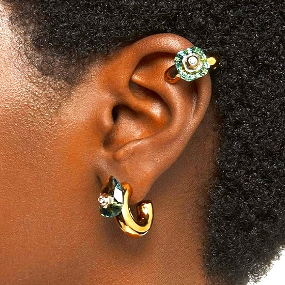 Swarovski.RARE.Numina hoop earringsSet (3), Mixed cuts, Green, Gold-tone plated